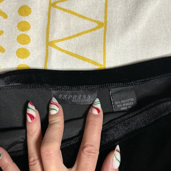 Vintage Y2K Black Velvet Express World Brand Skirt Women's S Goth Grunge Witchy - Picture 2 of 7